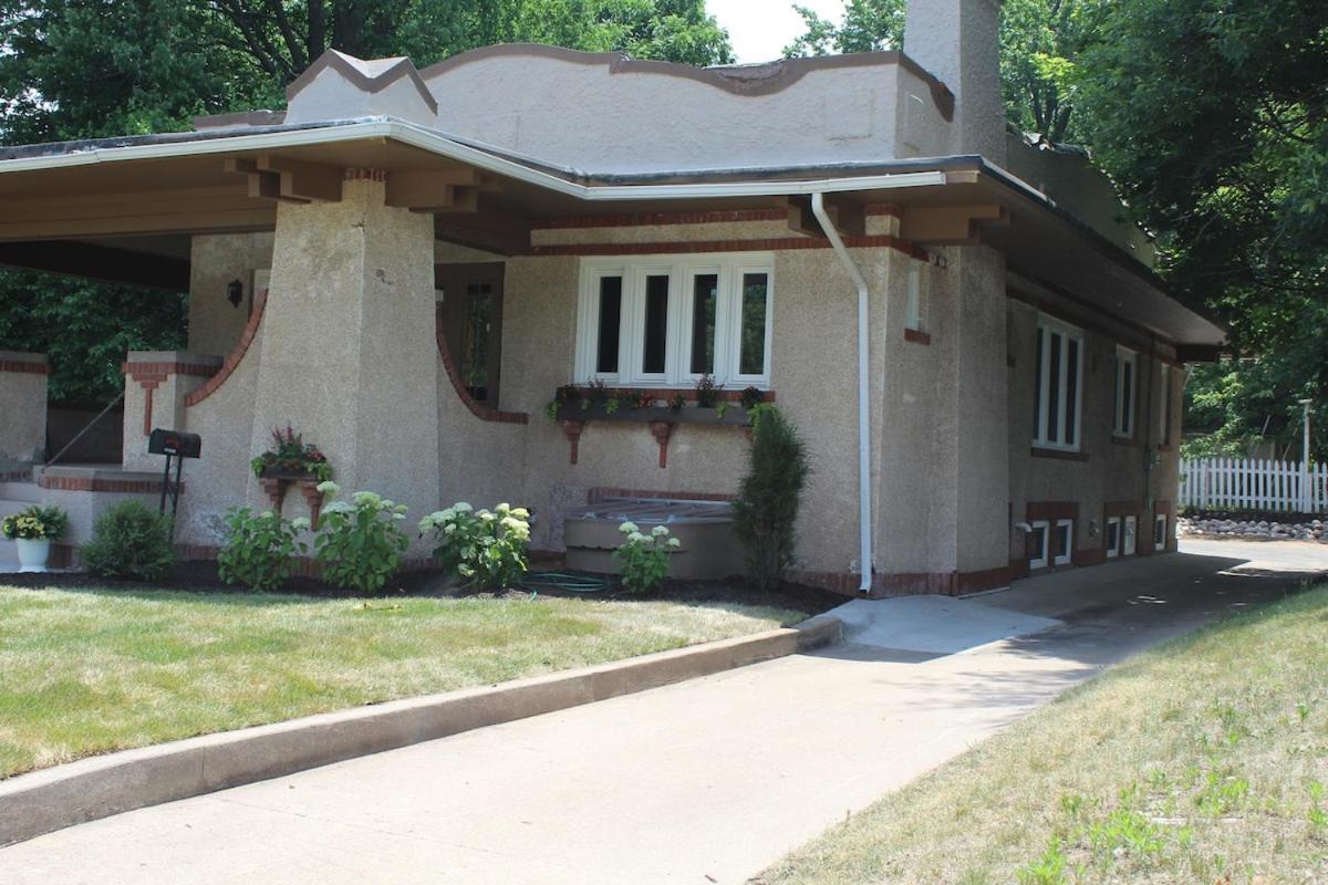 Spanish Charm 4Bed/3Bath Waupaca Exterior photo